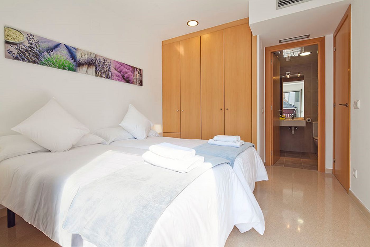 Charmsuites Paralel-Spain-BARCELONA-Room-8