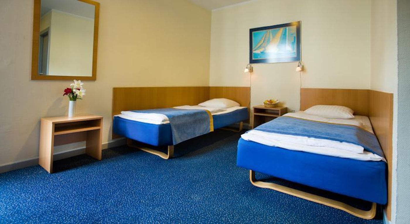 Maritime-Hotel-Room-5