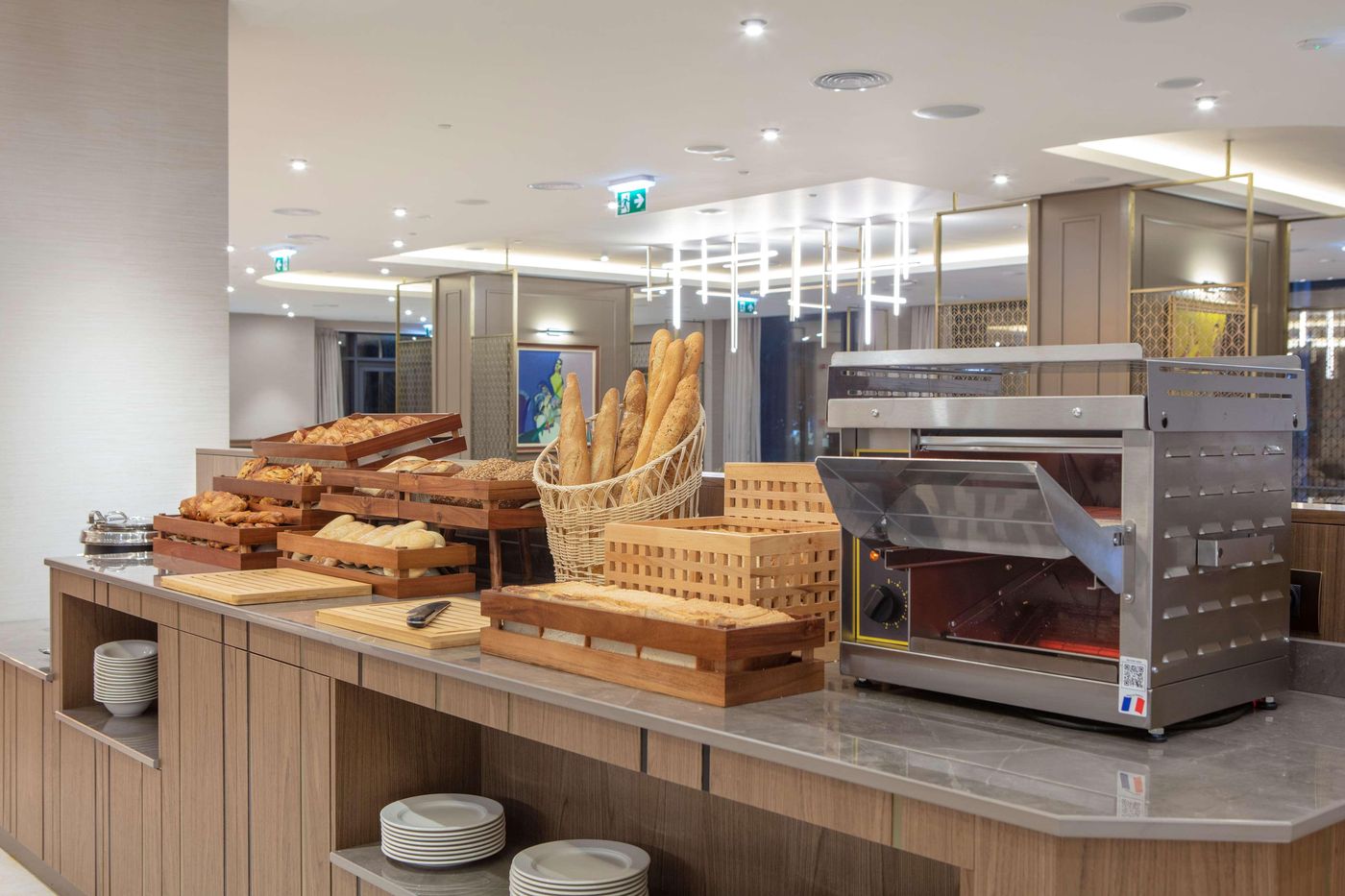 DoubleTree-by-Hilton-Plovdiv-Center-Restaurant-47