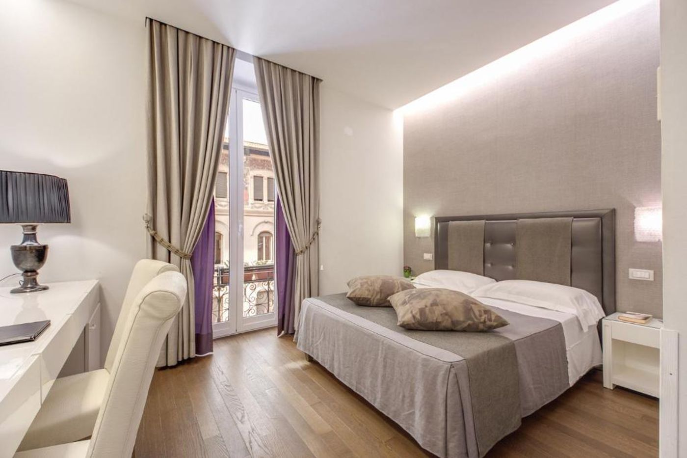 Roma-Boutique-Hotel-Room-2