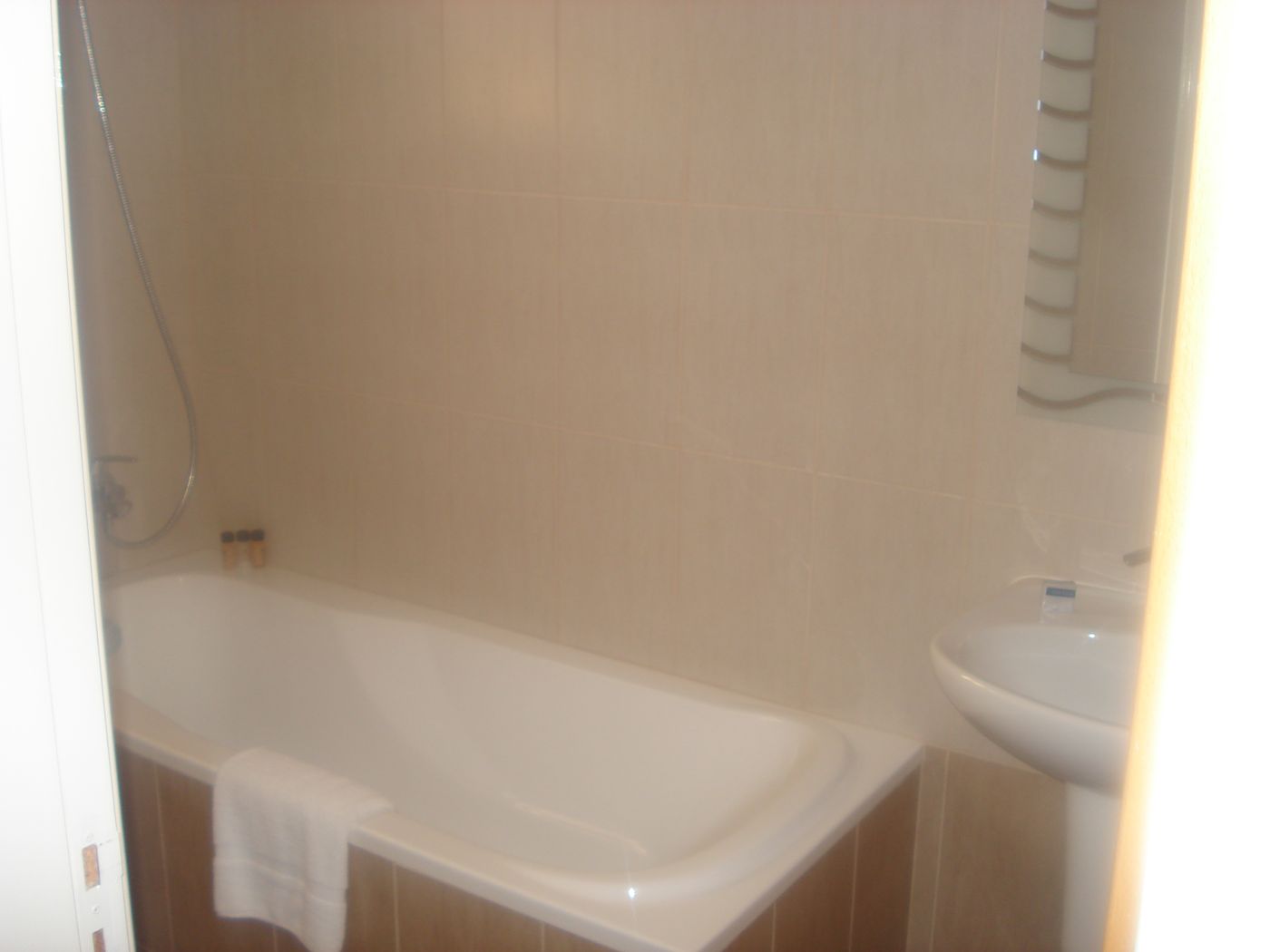 Akamas-Health-Farm-And-Spa-Room-29