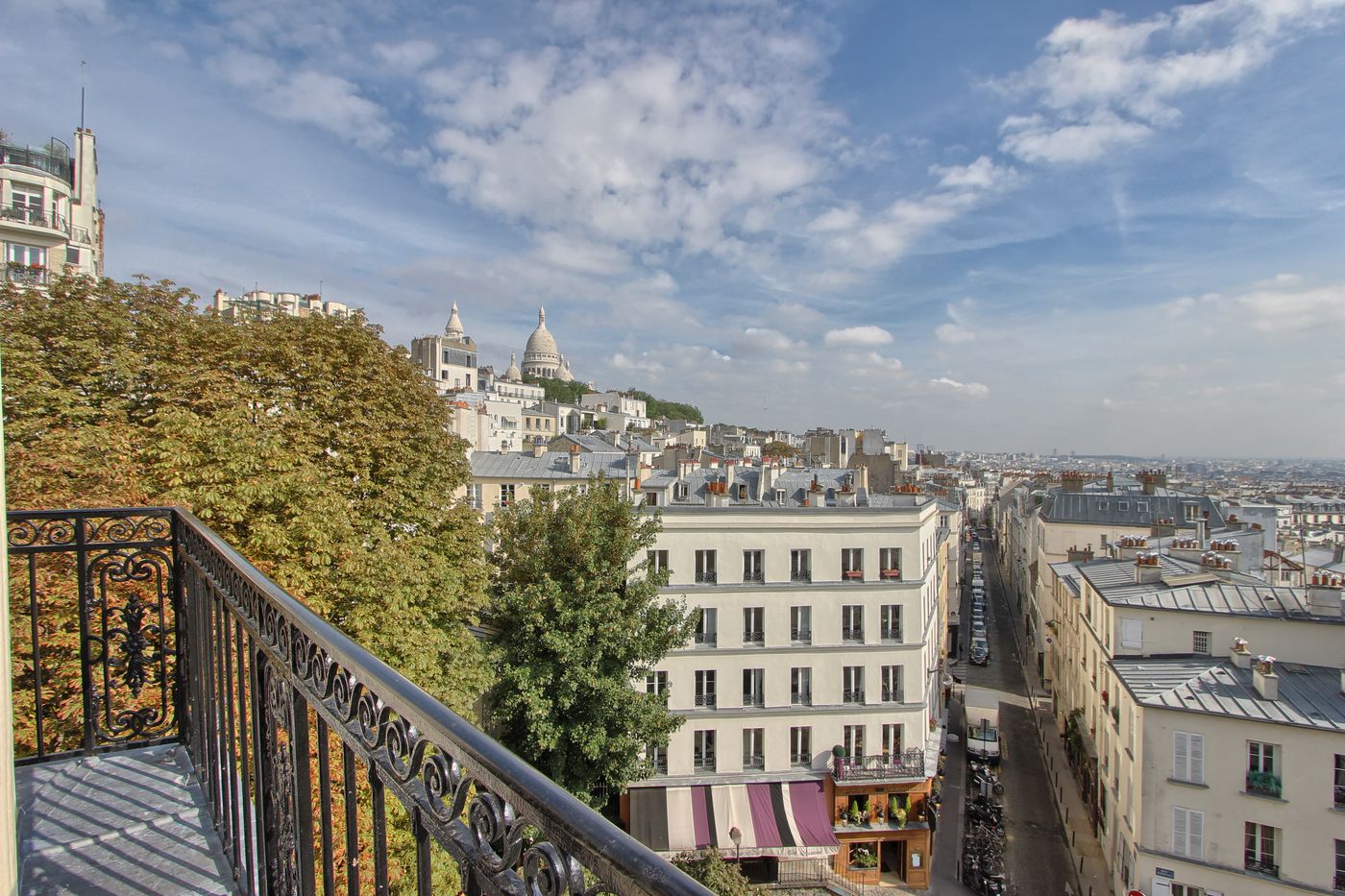 Timhotel-Montmartre-Terrace-41