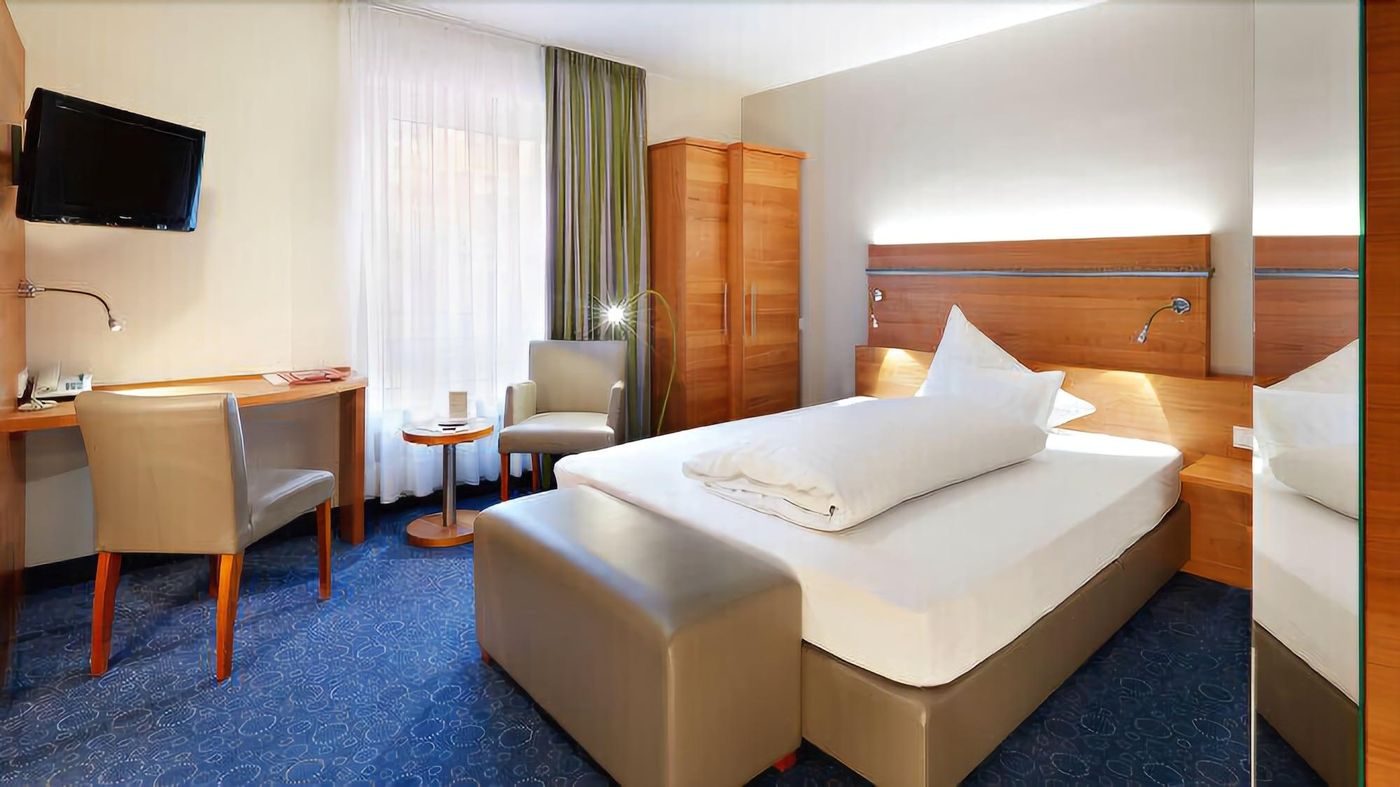 Zum Goldenen Ochsen - Germany - ASCHAFFENBURG  - Room - 4