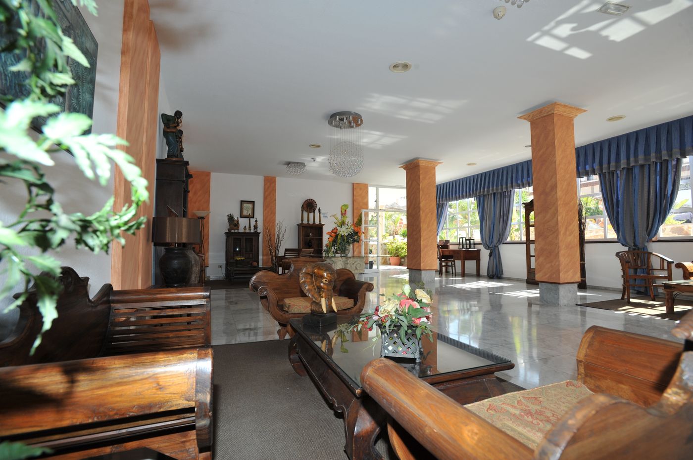 Marola-Portosin-Lobby-38