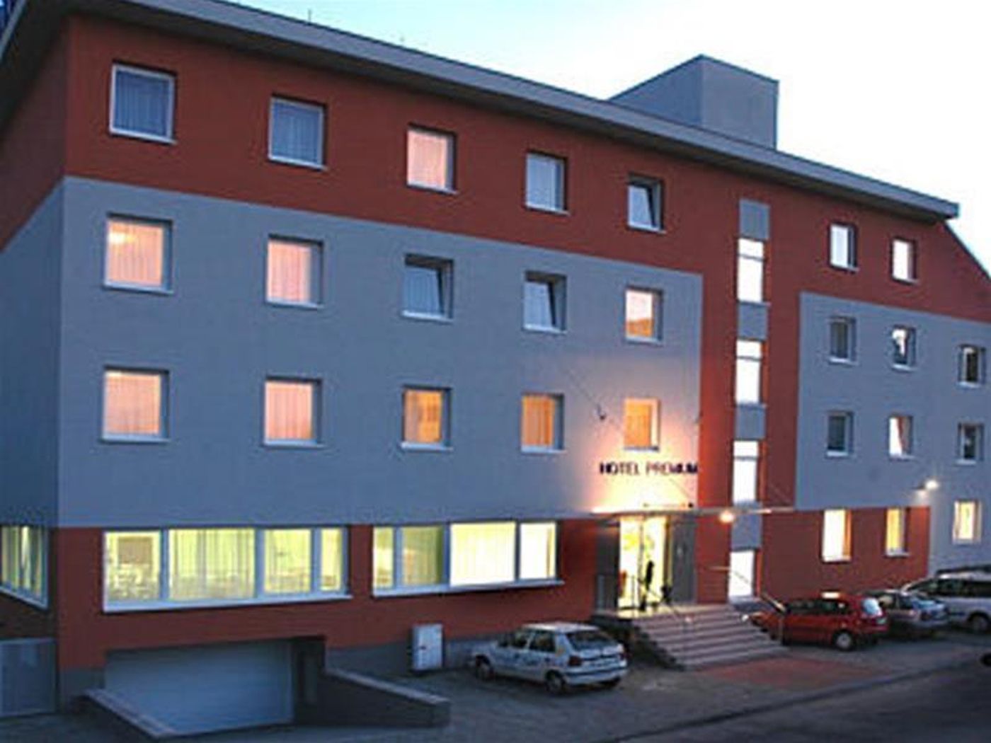 Premium-Slovakia-BRATISLAVA-General view-7