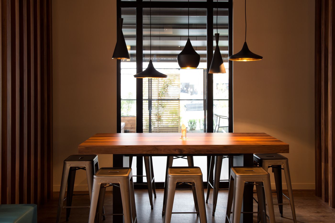 L-elysee-Val-D-europe-Bar-8