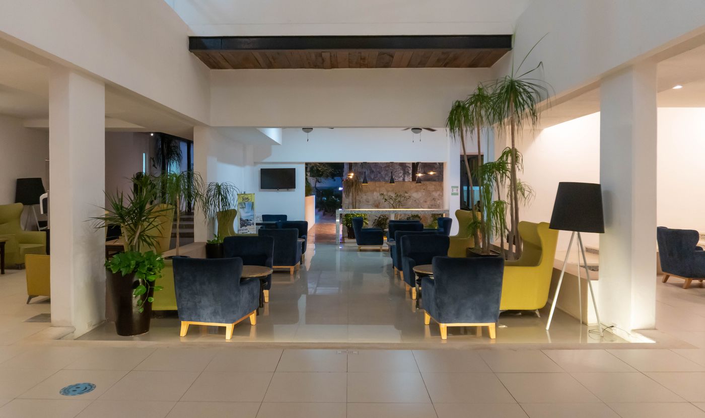 Cancun-Bay-Resort-Lobby-48