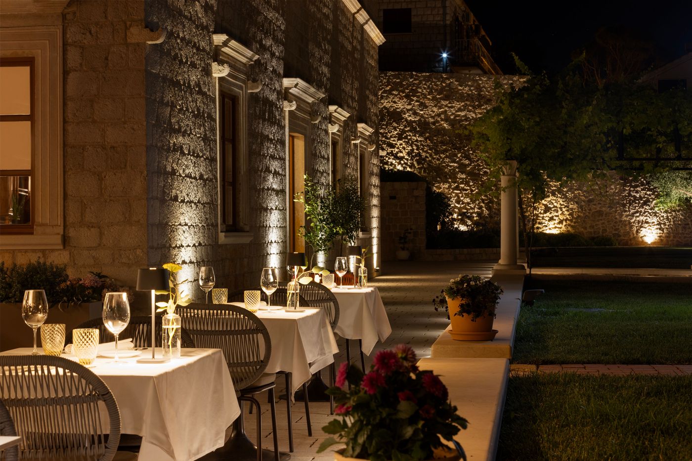 Palace-Natali-Restaurant-11