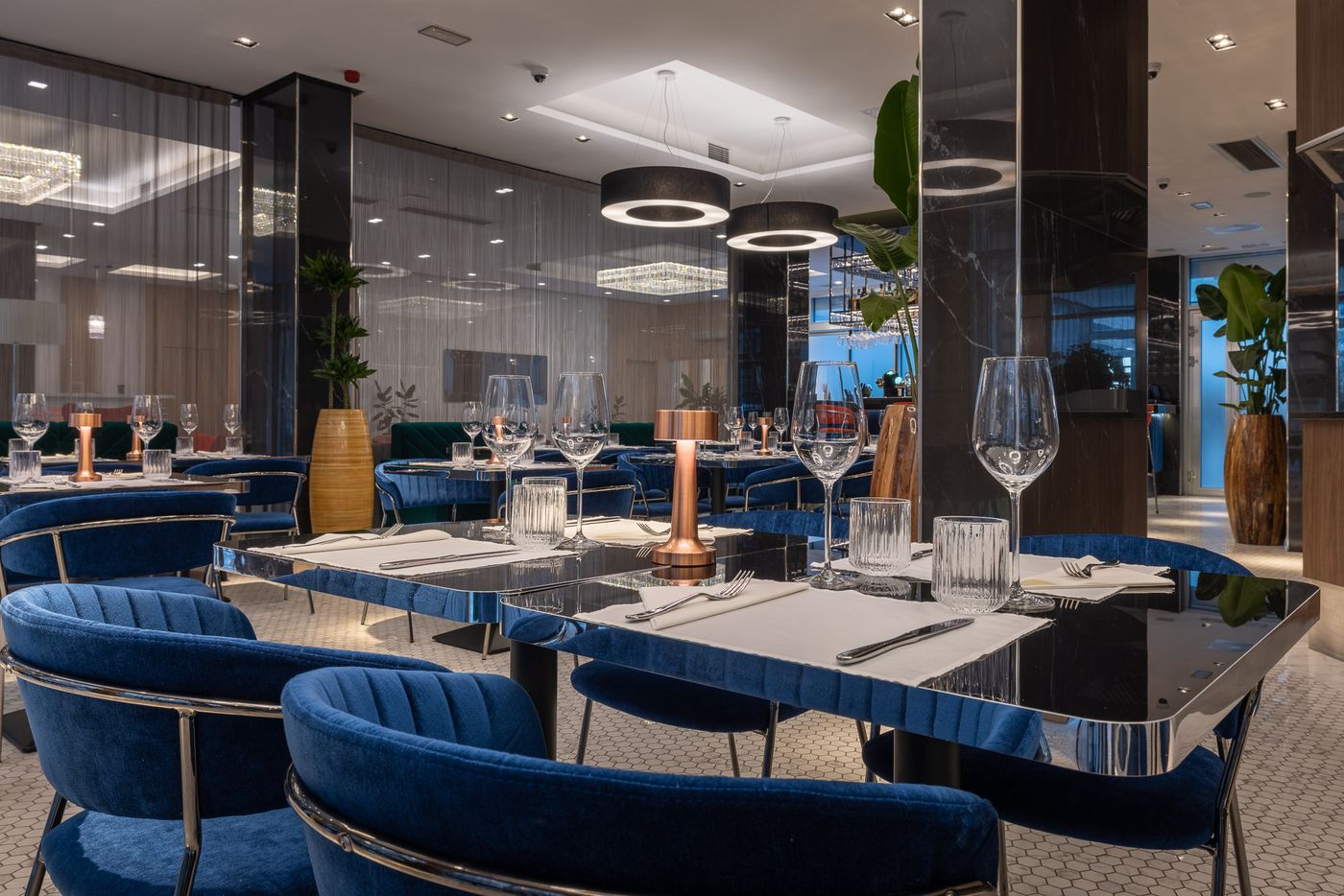 Silver-Crown-Hotel---Residence--Palace-Quarter-Restaurant-23