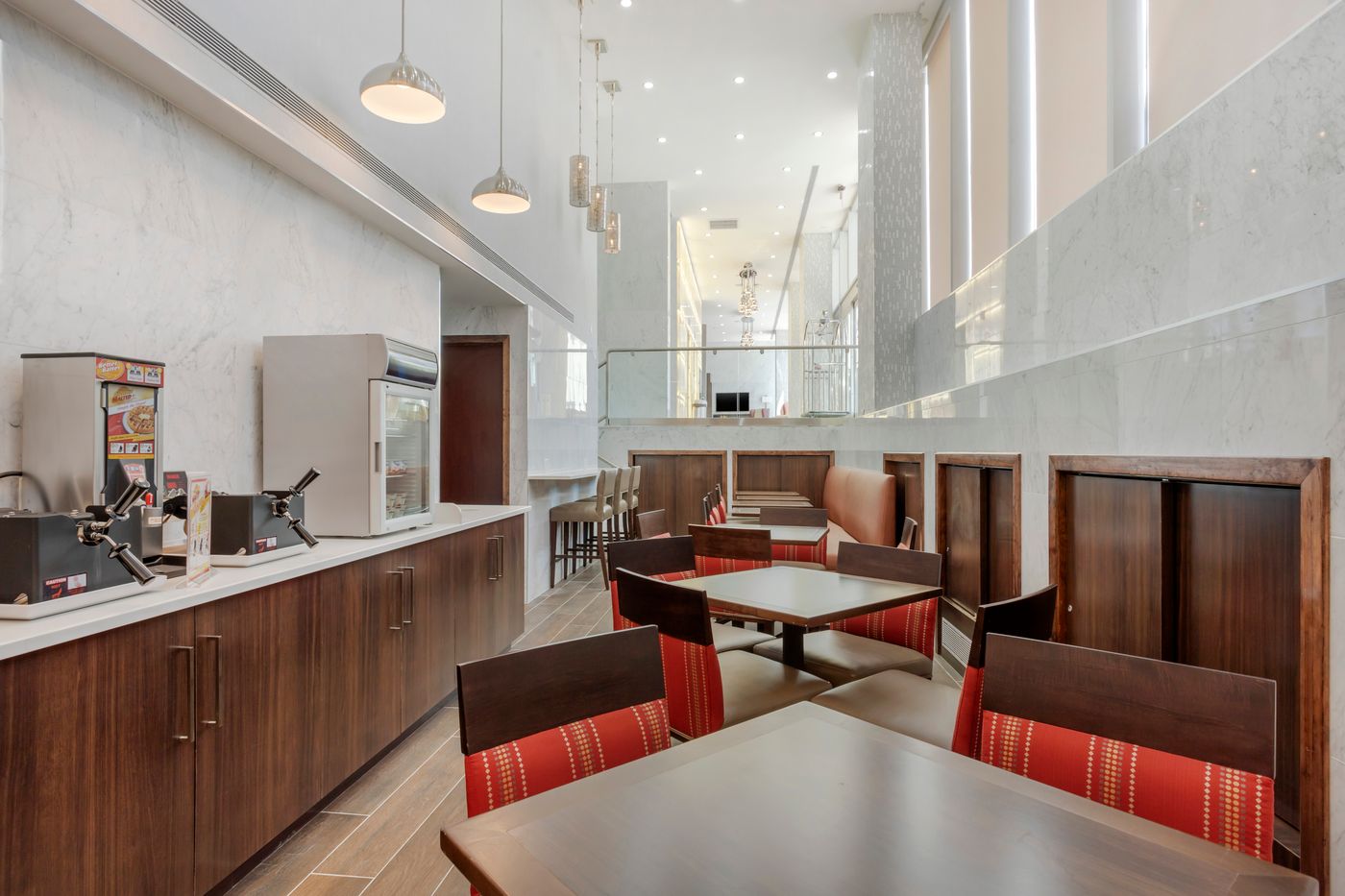 Comfort-Inn-Prospect-Park-Brooklyn-Restaurant-3