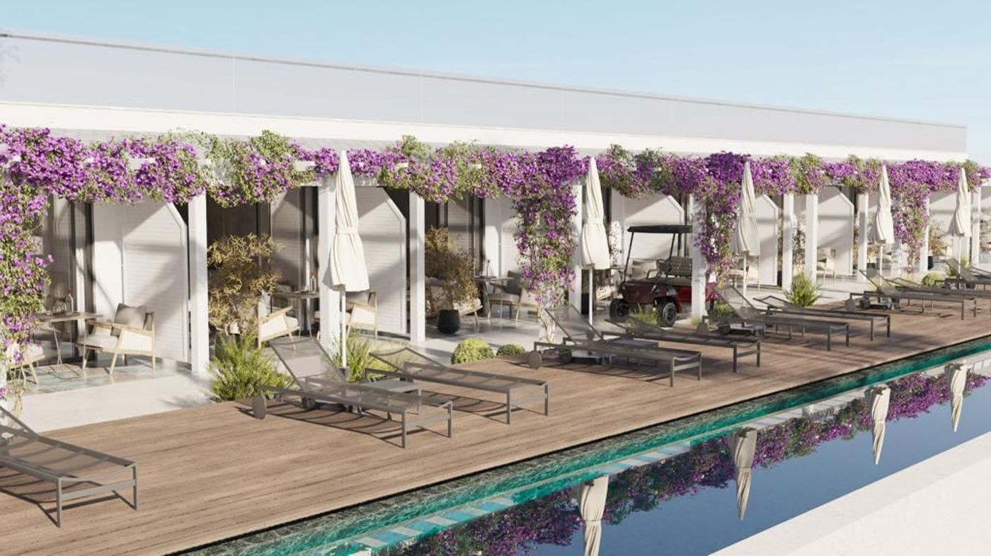 Swim-Up Gold Island Hotel