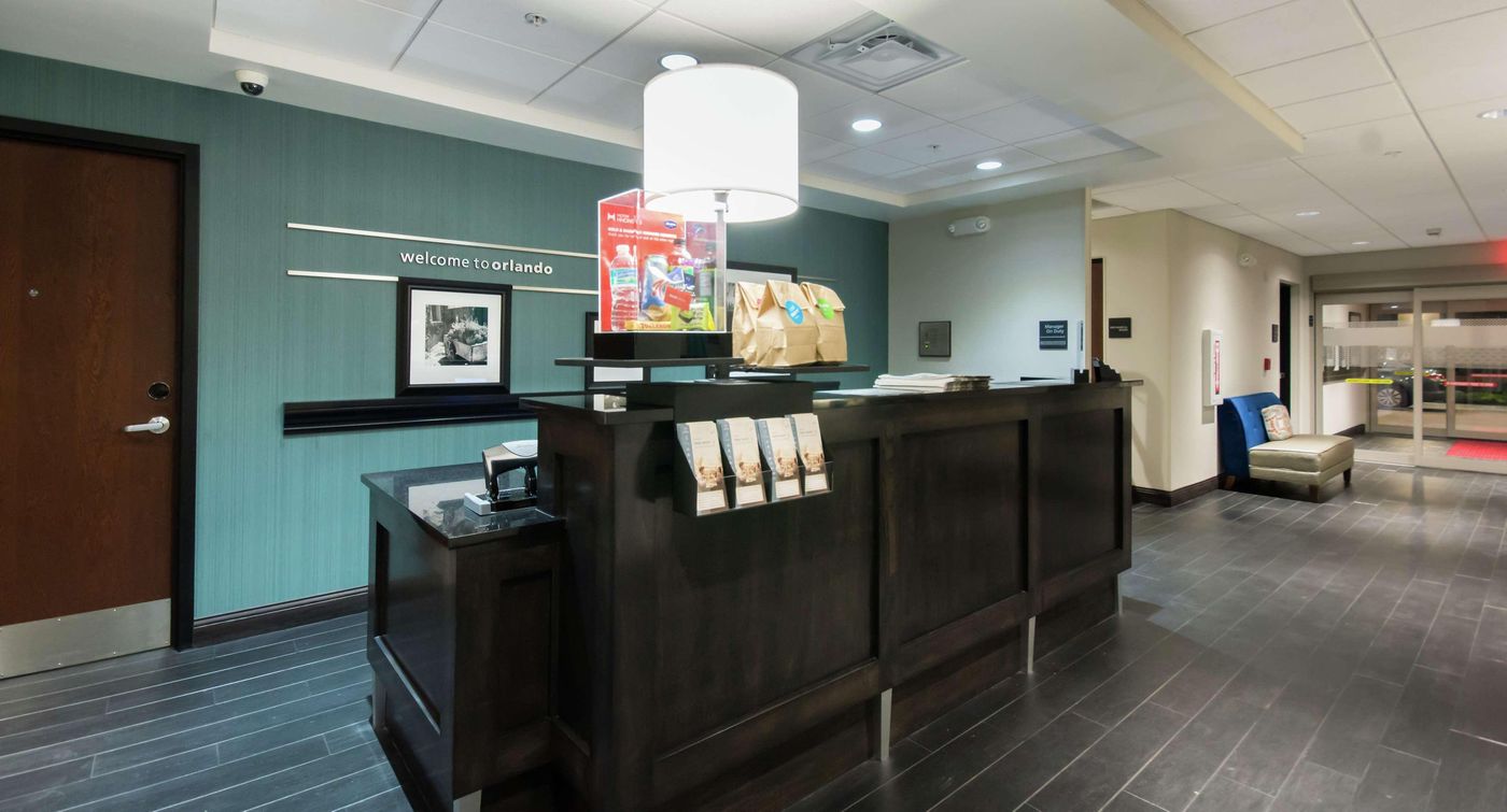 Hampton Inn & Suites Orlando at SeaWorld-United States-Orlando-Lobby-6
