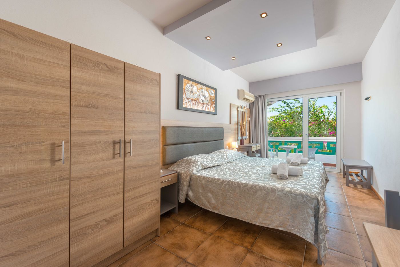 Melody-Studios-Room-27