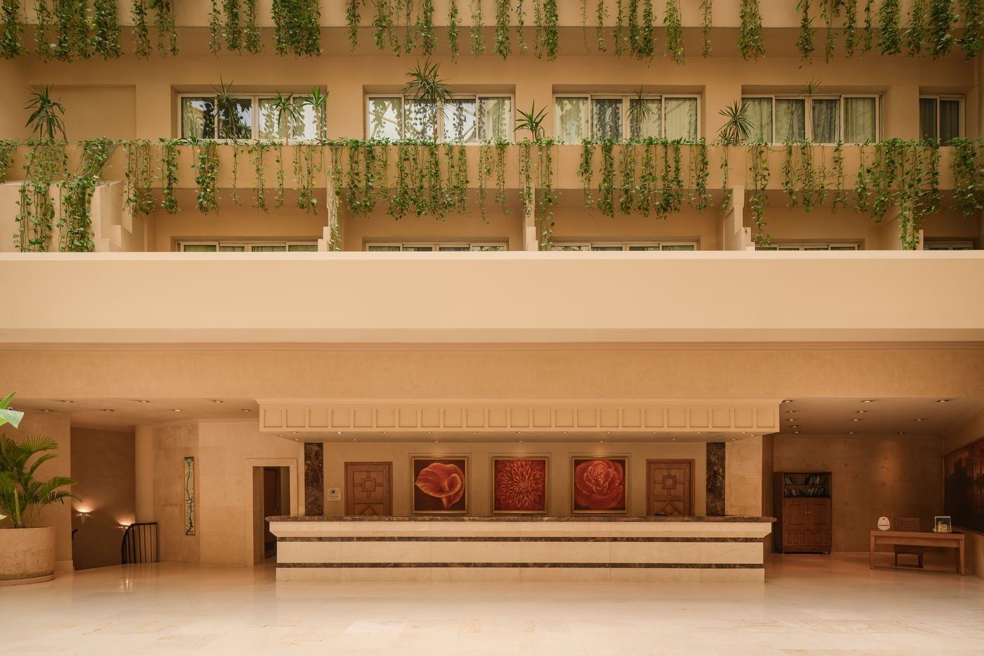 Iberotel-Luxor-Lobby-9