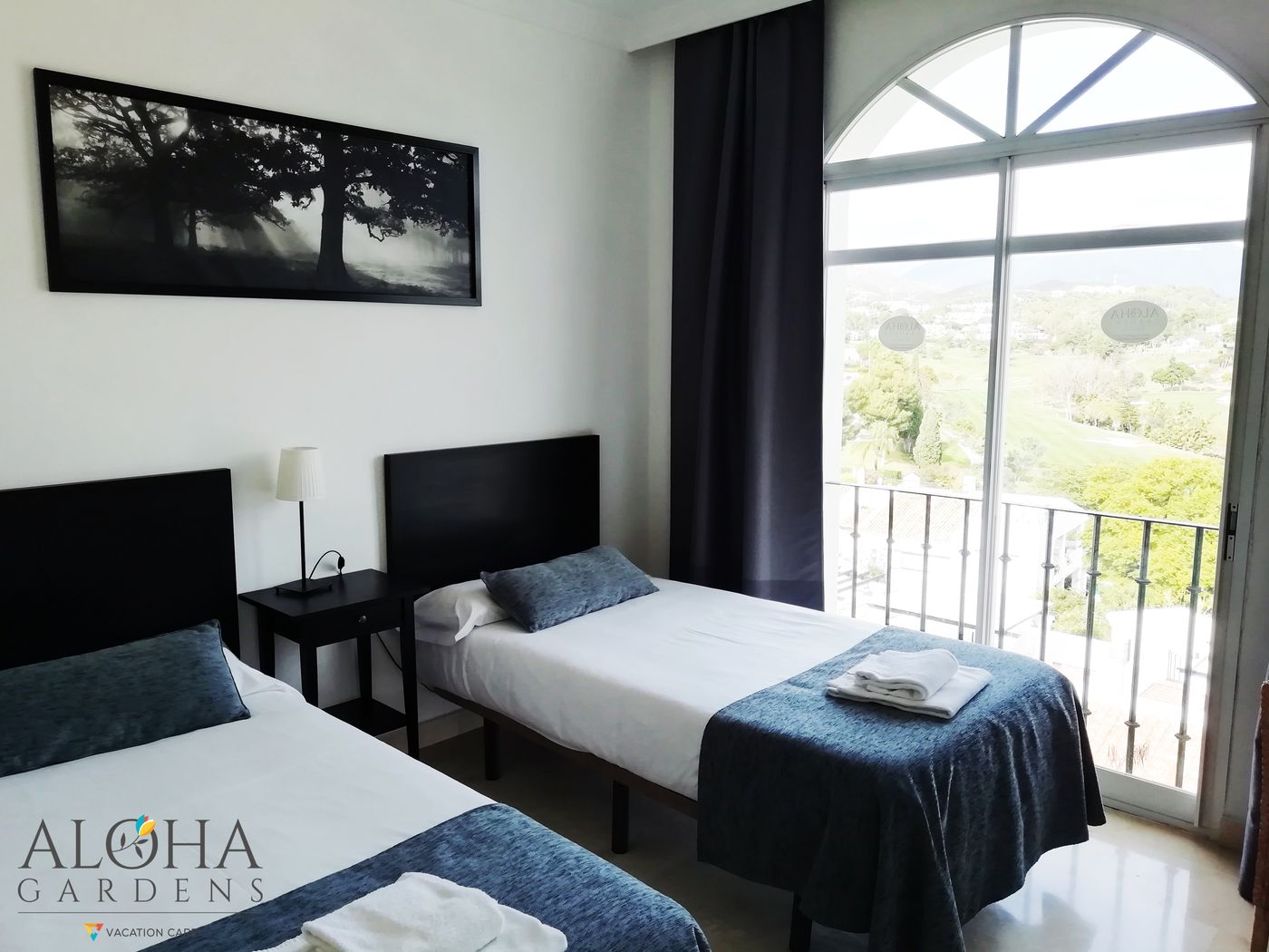 Aloha-Gardens-Room-28