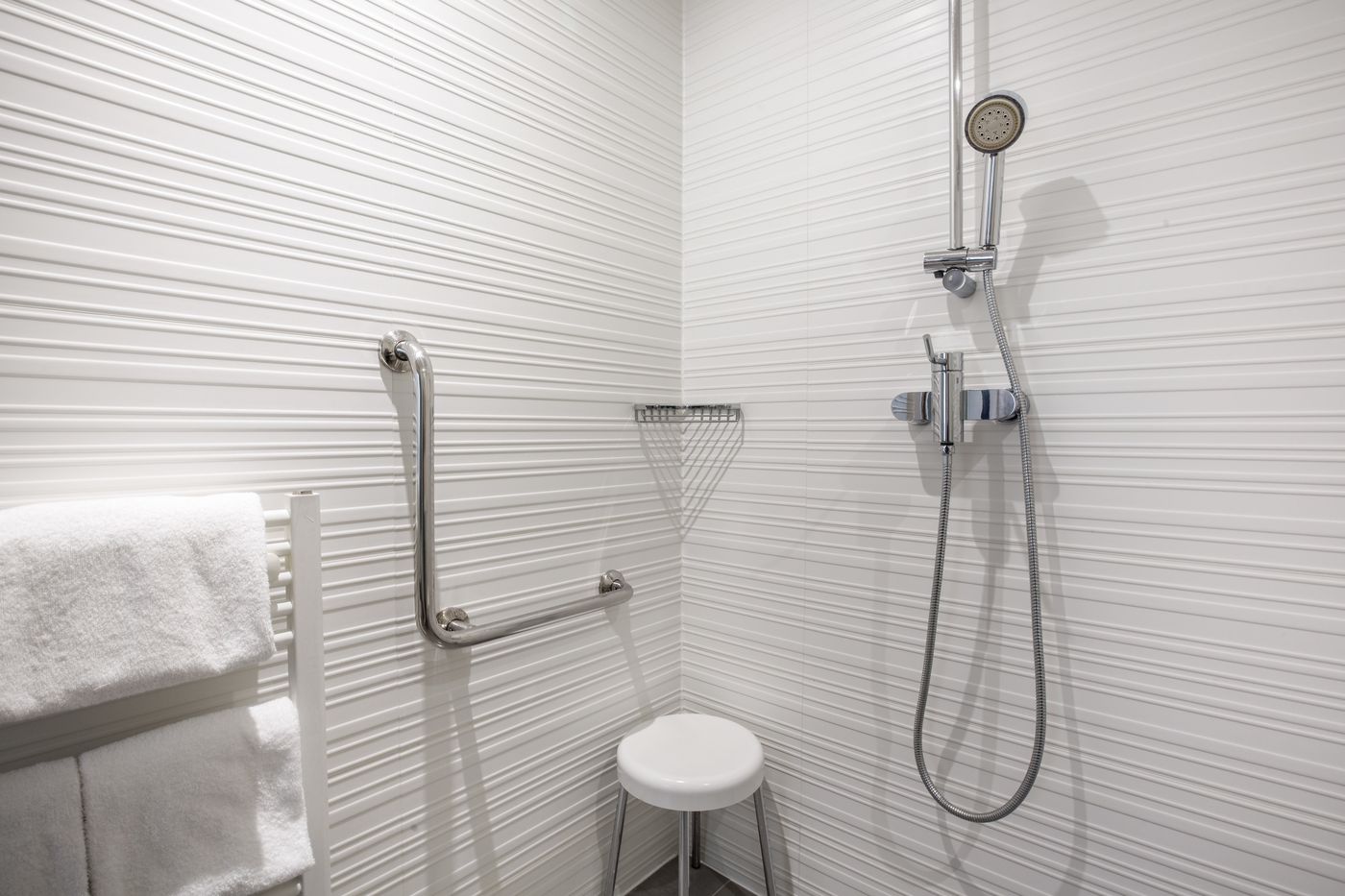 Prince-Albert-Montmartre-Room-9