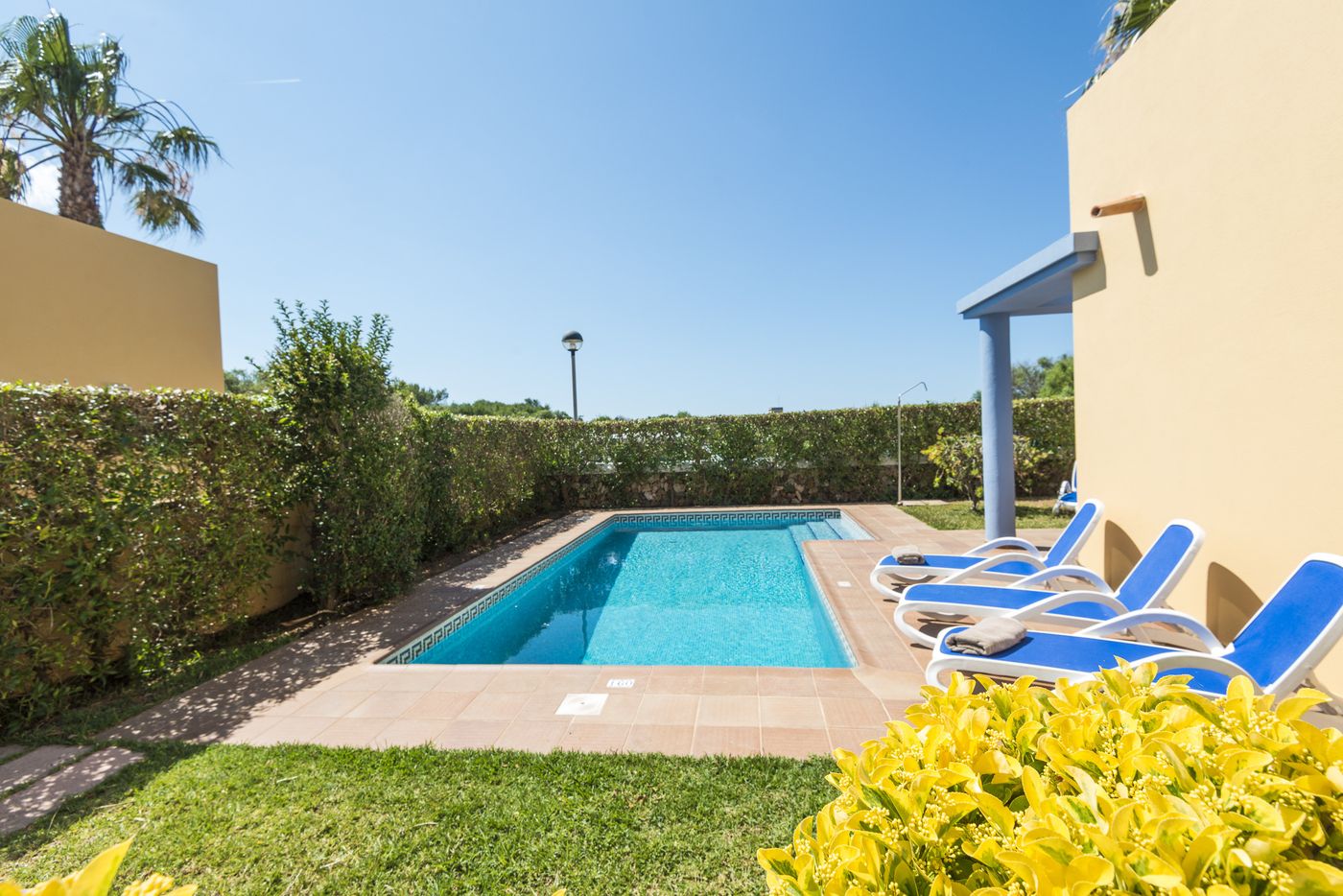 01.08.25 Villas Amarillas