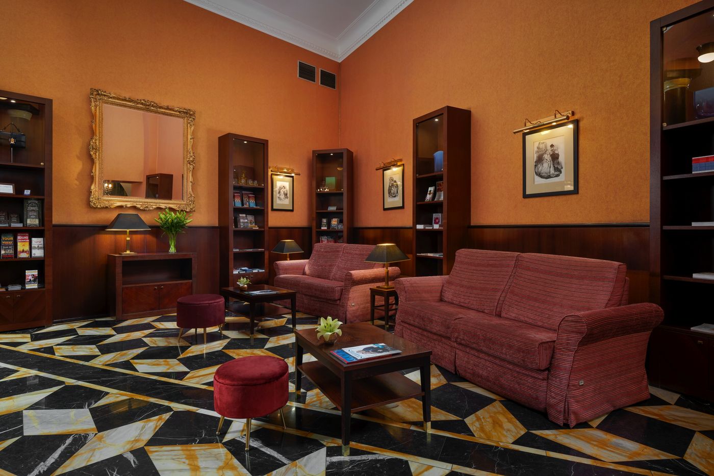 Ventana-Hotel-Prague-Lobby-7