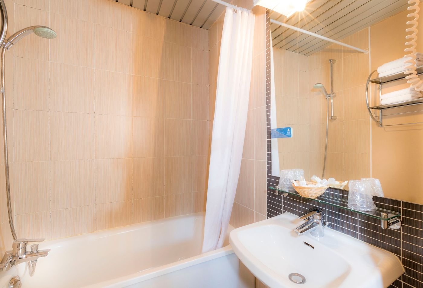 France-Quartier-Latin-Room-27