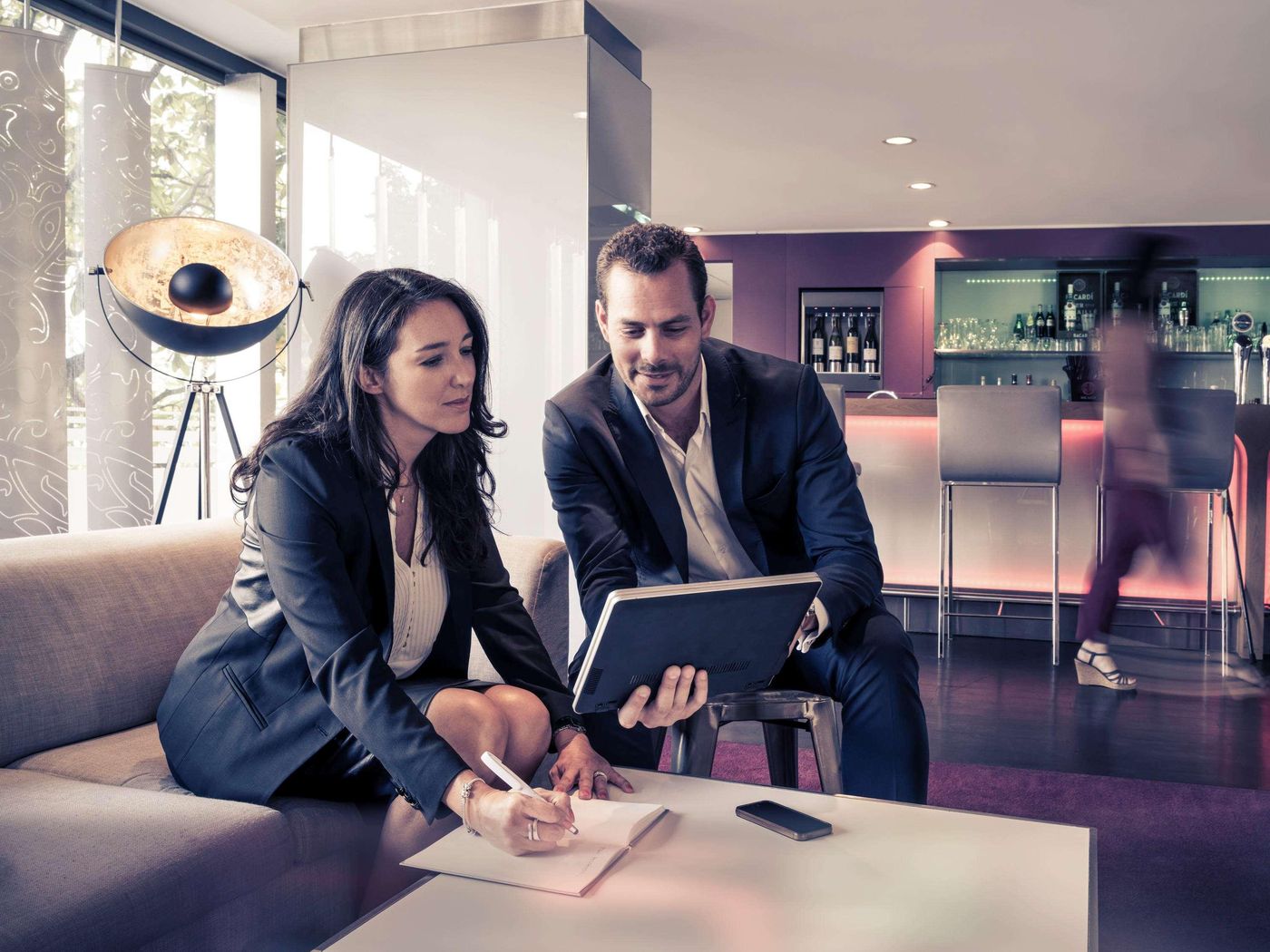 Mercure-Paris-Tour-Eiffel-Suffren-Bar-22