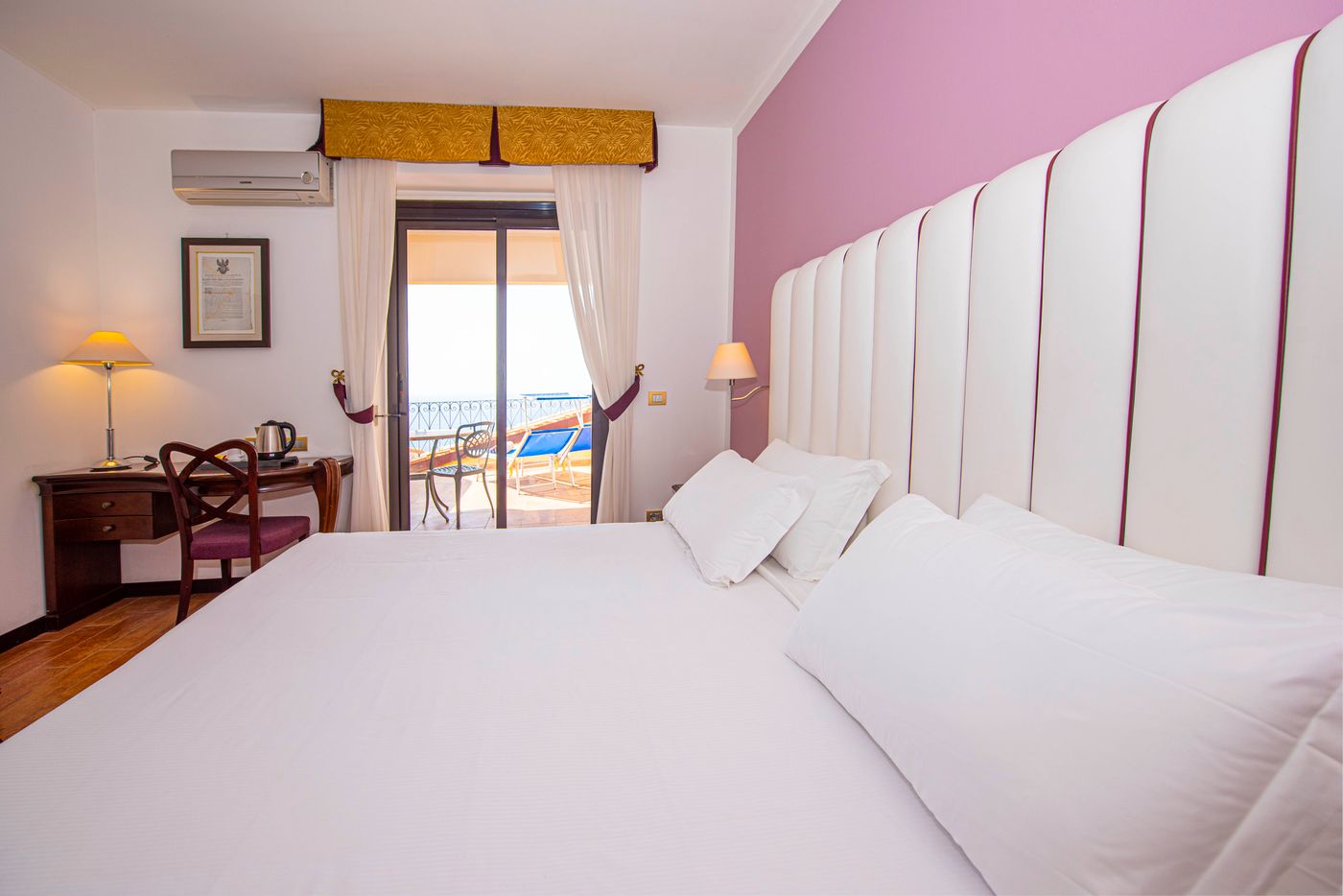 Baia-Taormina-Hotel-Room-27