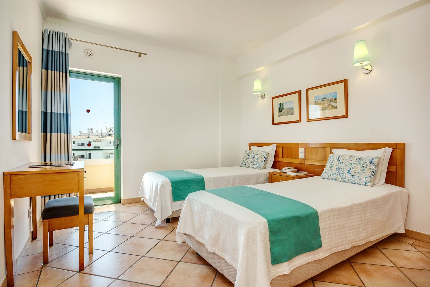Oceanus-Aparthotel-Room-15