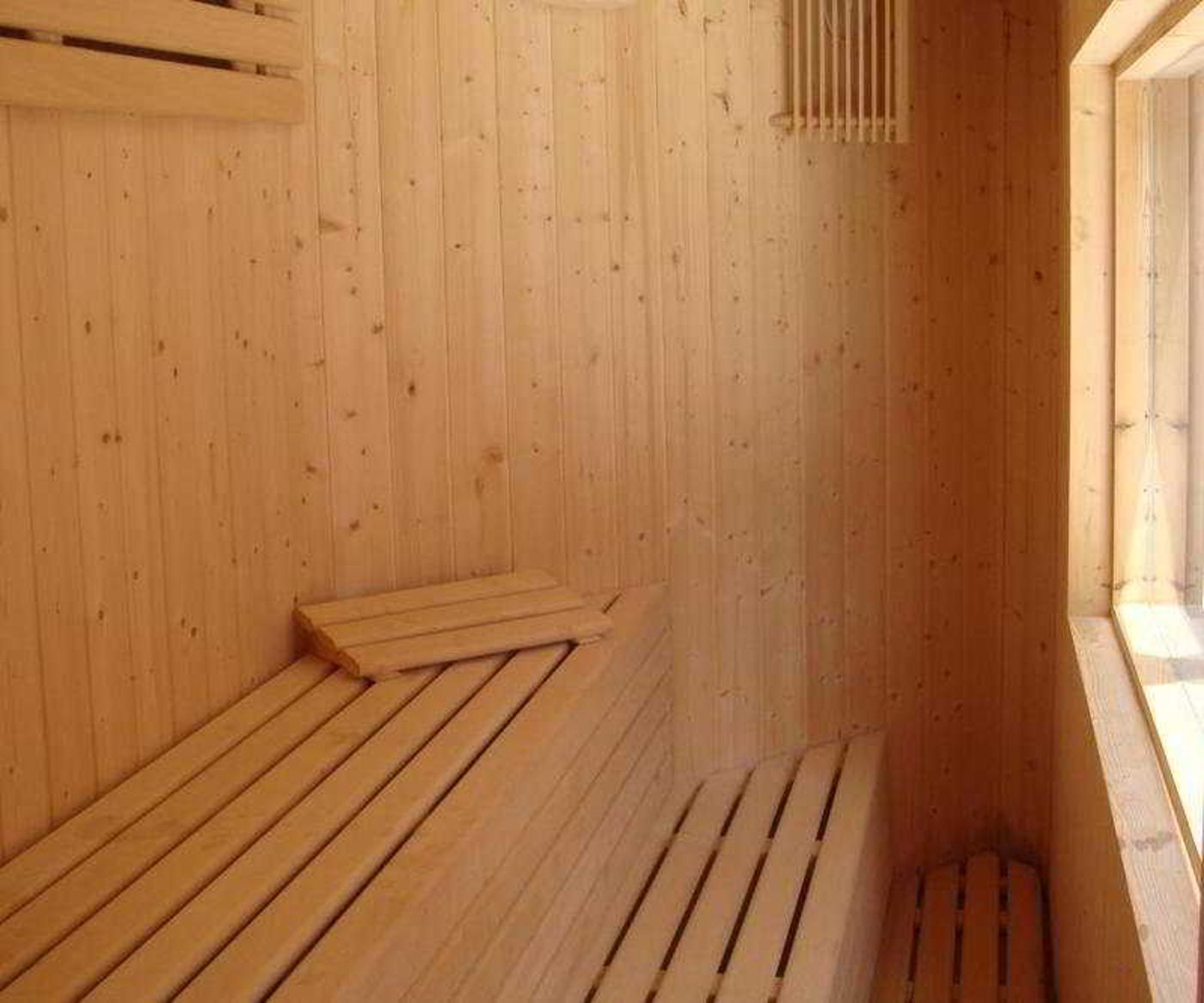 Pinar-del-Mar-Sports-and-Entertainment-37