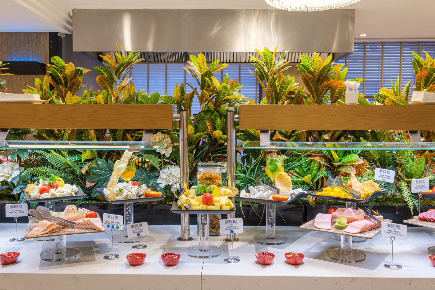 Golden-Age-Restaurant-44