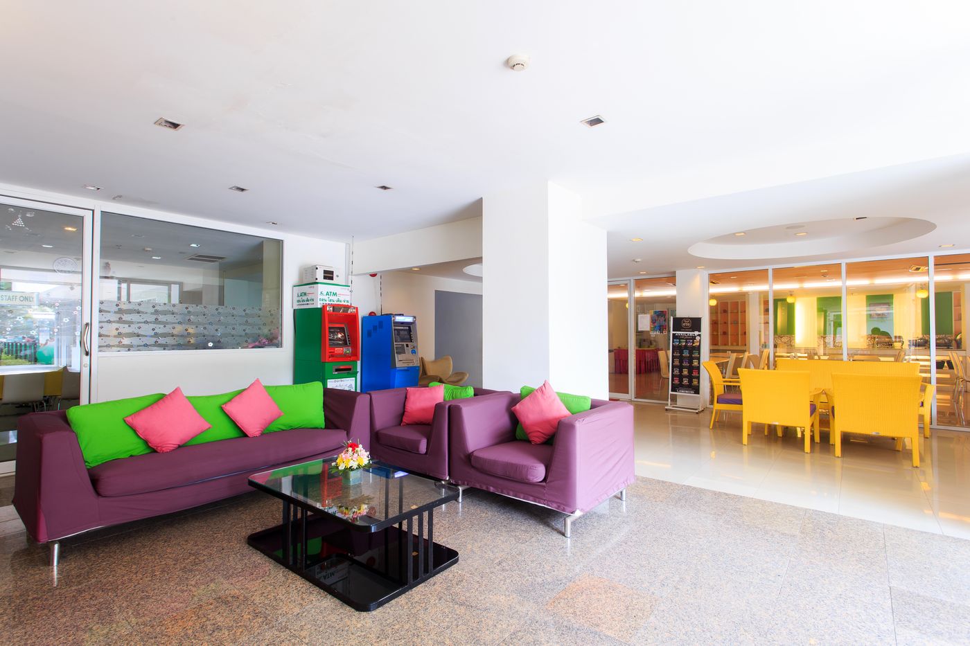 Samui-Verticolor-Lobby-37