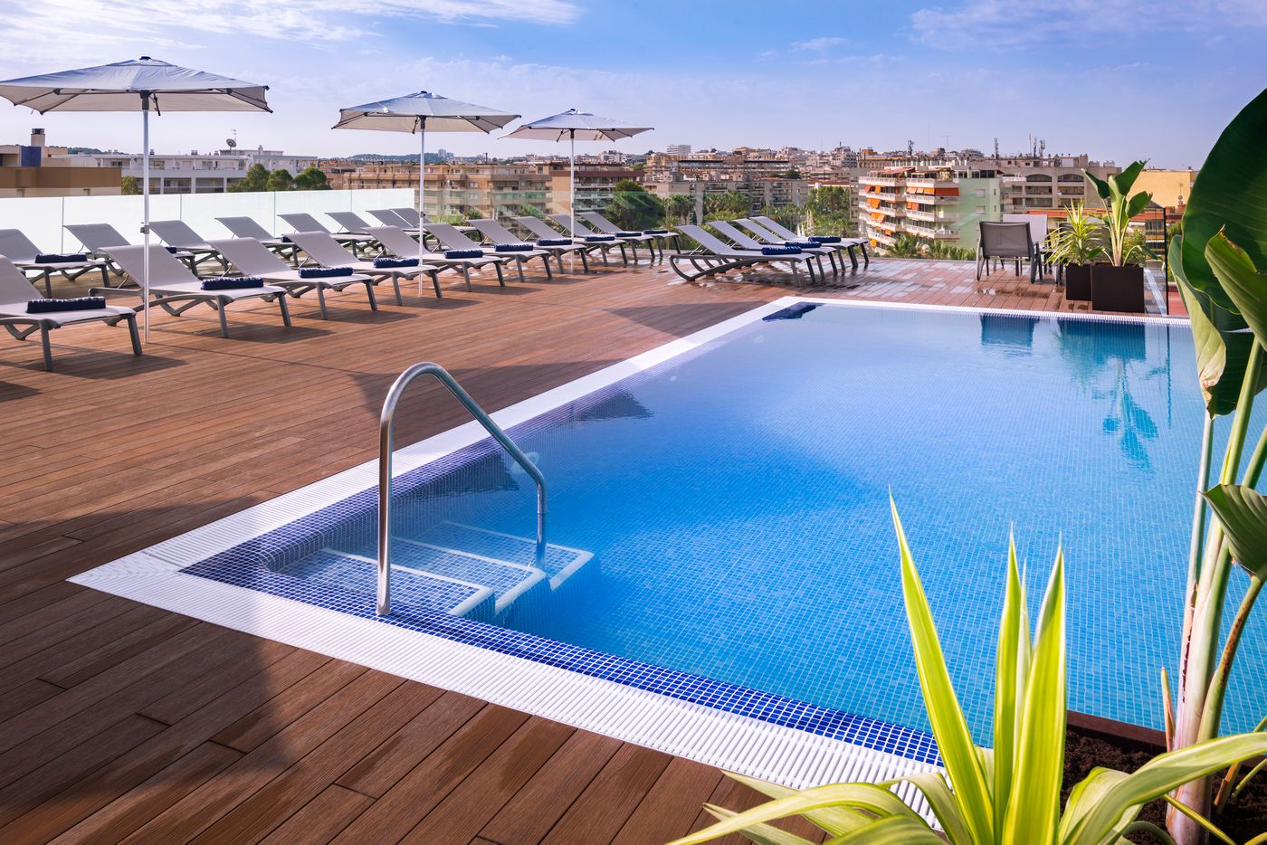 H10-Vintage-Salou---Adults-Only--16---Pool-7