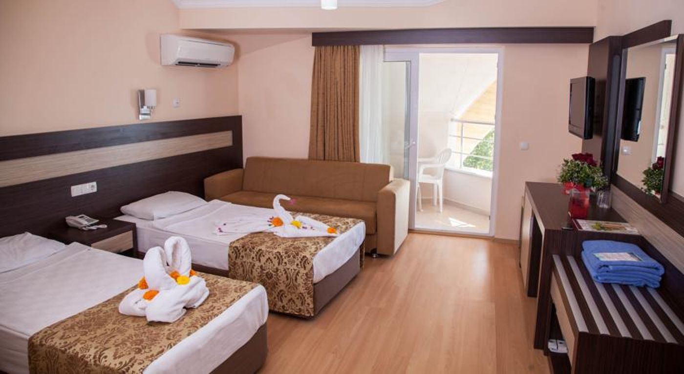 Lonicera--World-Room-31