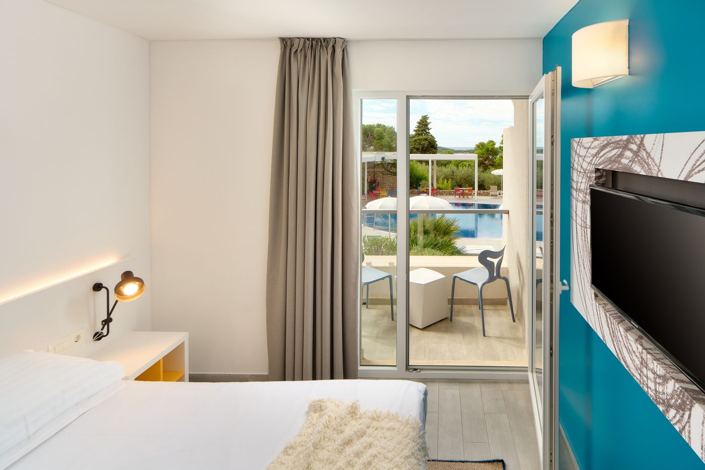 Pharos-Hvar-Bayhill-Hotel-Room-15