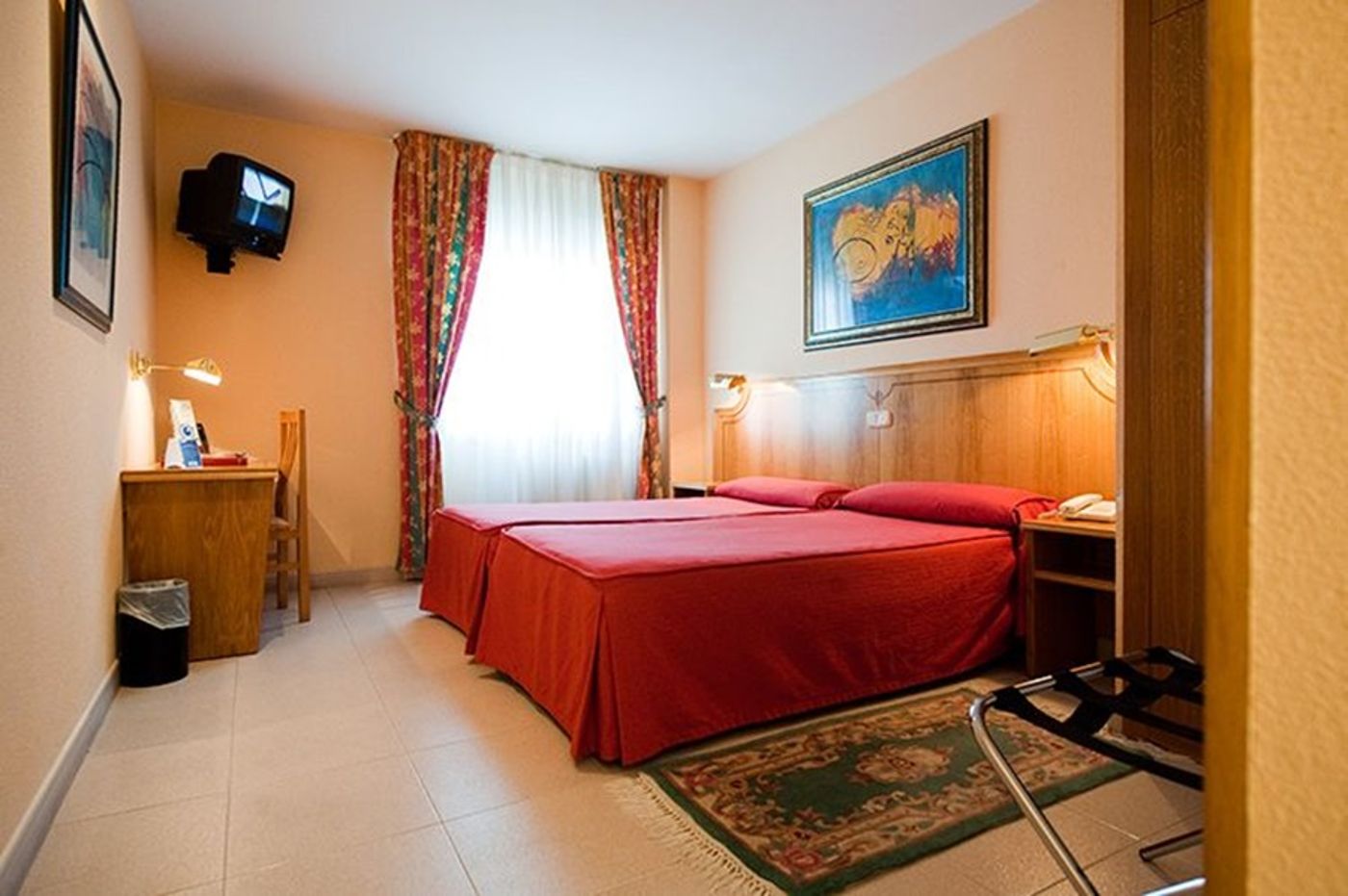 Rey Arturo-Spain-VILLAGONZALO PEDERNALES-General view-9