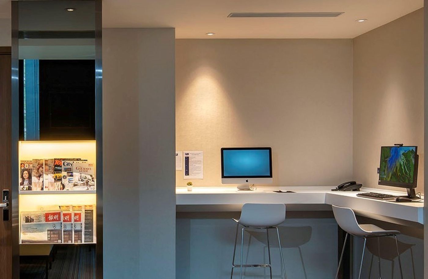 Holiday-Inn-Express-Hong-Kong-Kowloon-CBD2-General-view-16