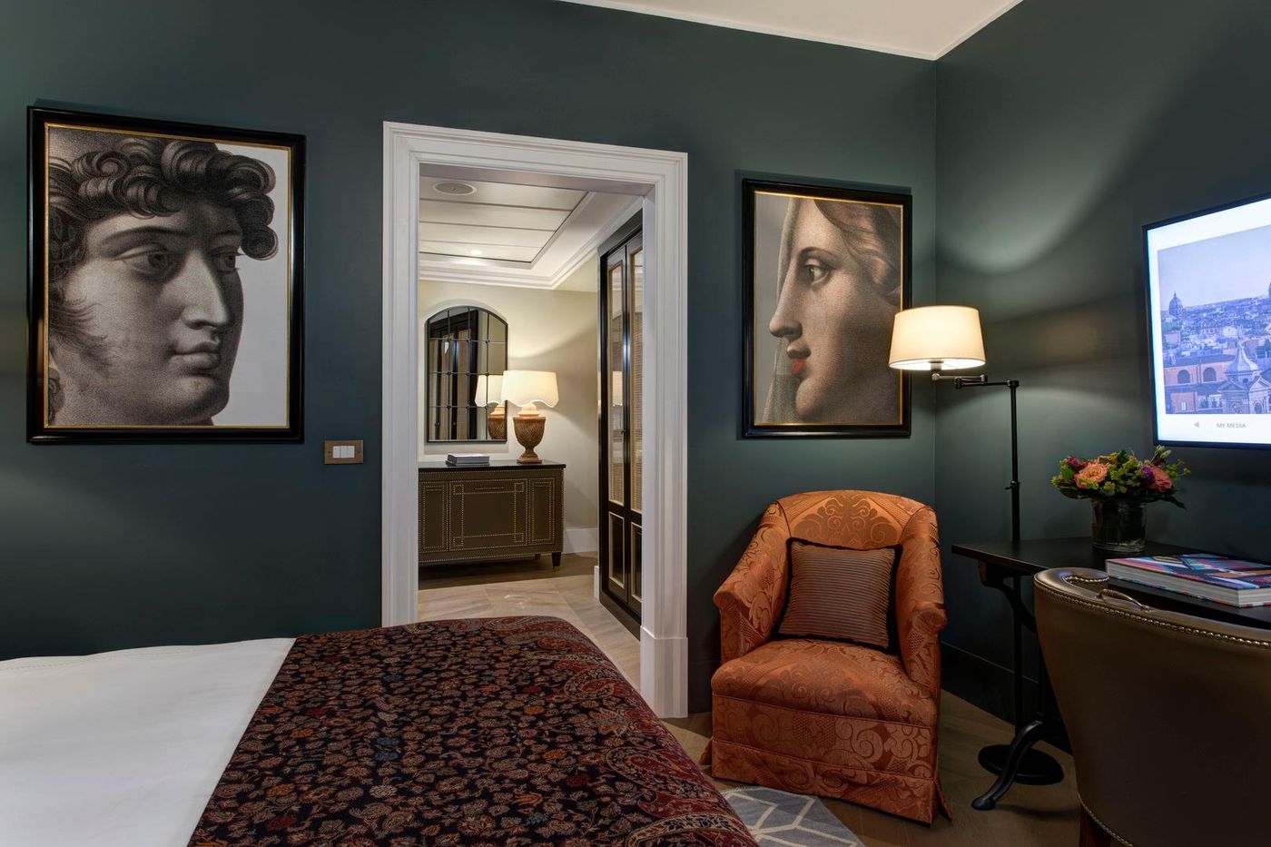 Rocco-Forte-Hotel-de-la-Ville-Room-28