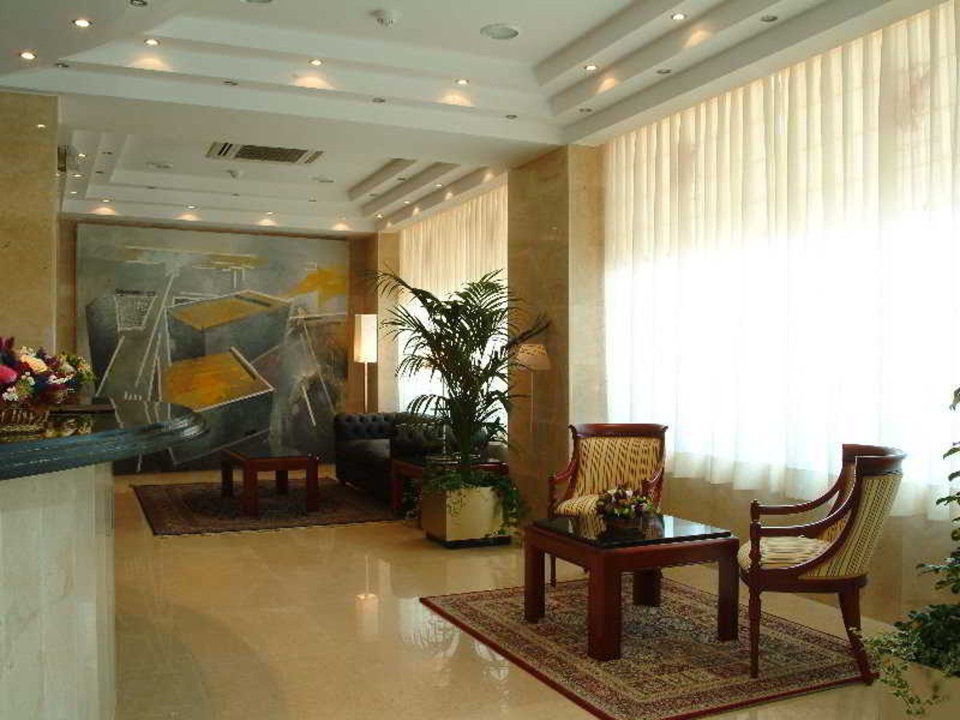 Gran-Legazpi-Lobby-13