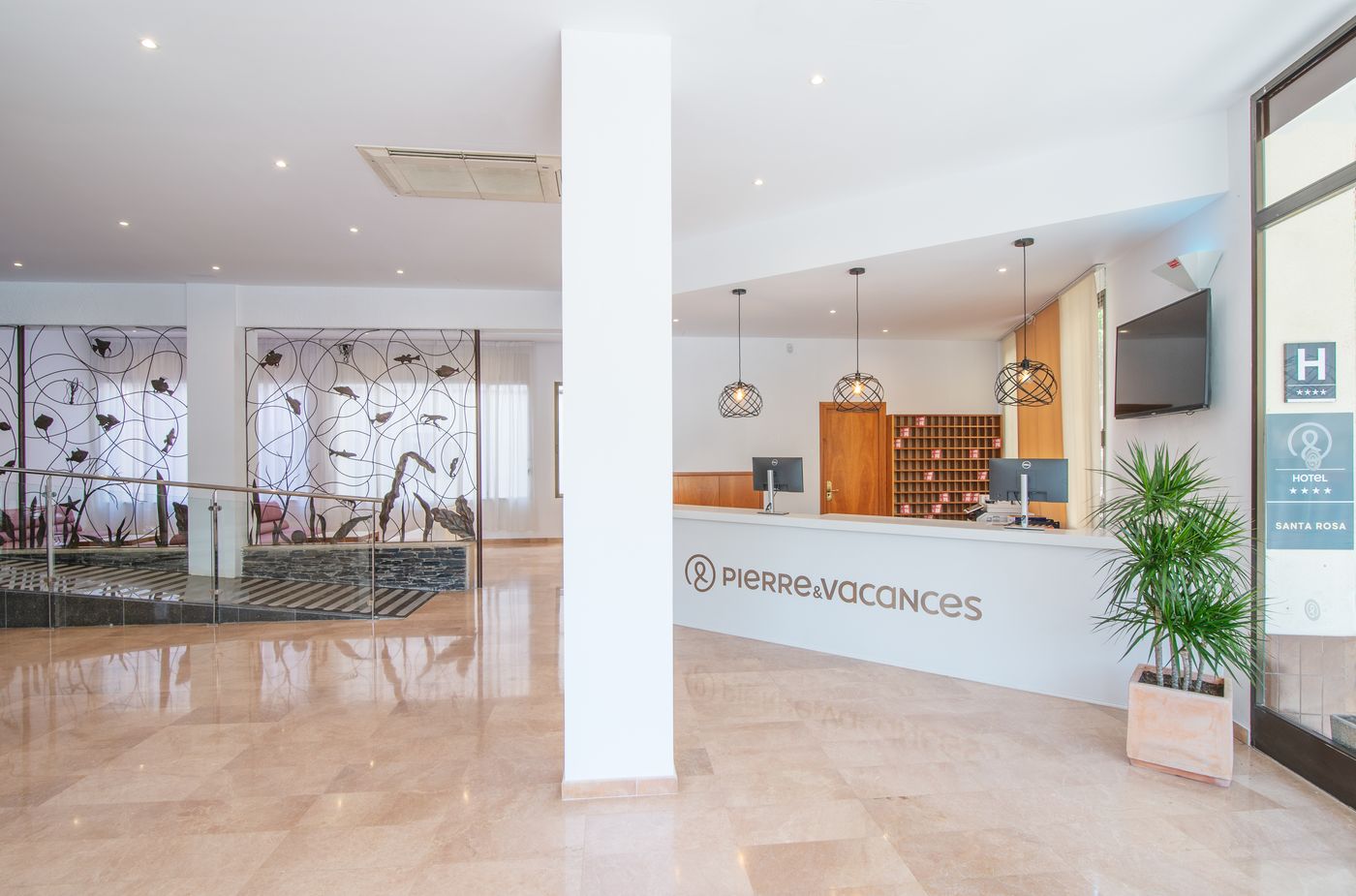 Lloret Santa Rosa Hotel by Pierre & Vacances