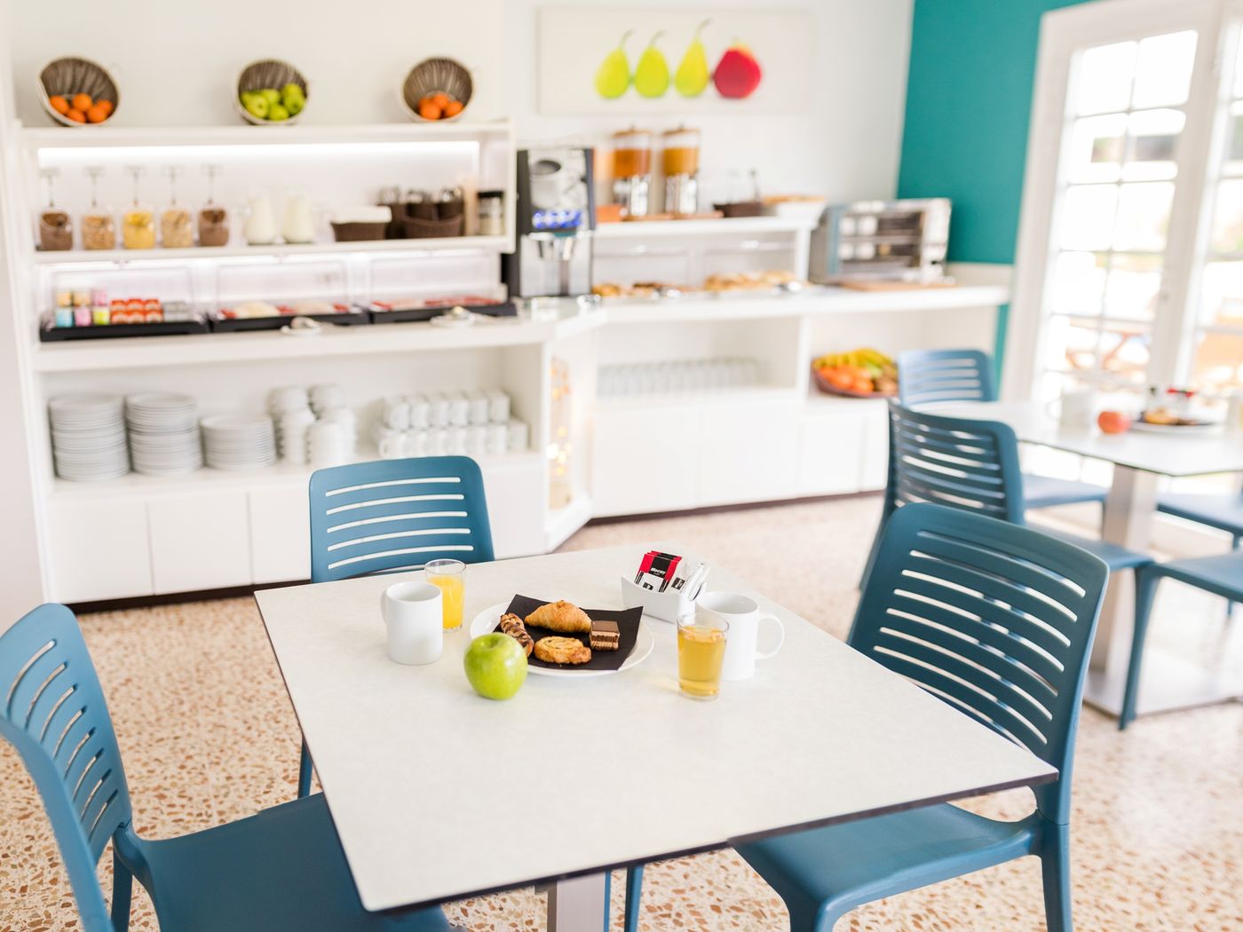 Los-Dragos-Del-Norte-Restaurant-35