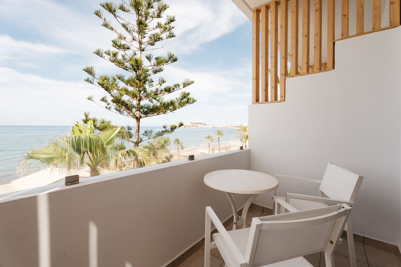 Petradi-Beach-Lounge-hotel-Room-39