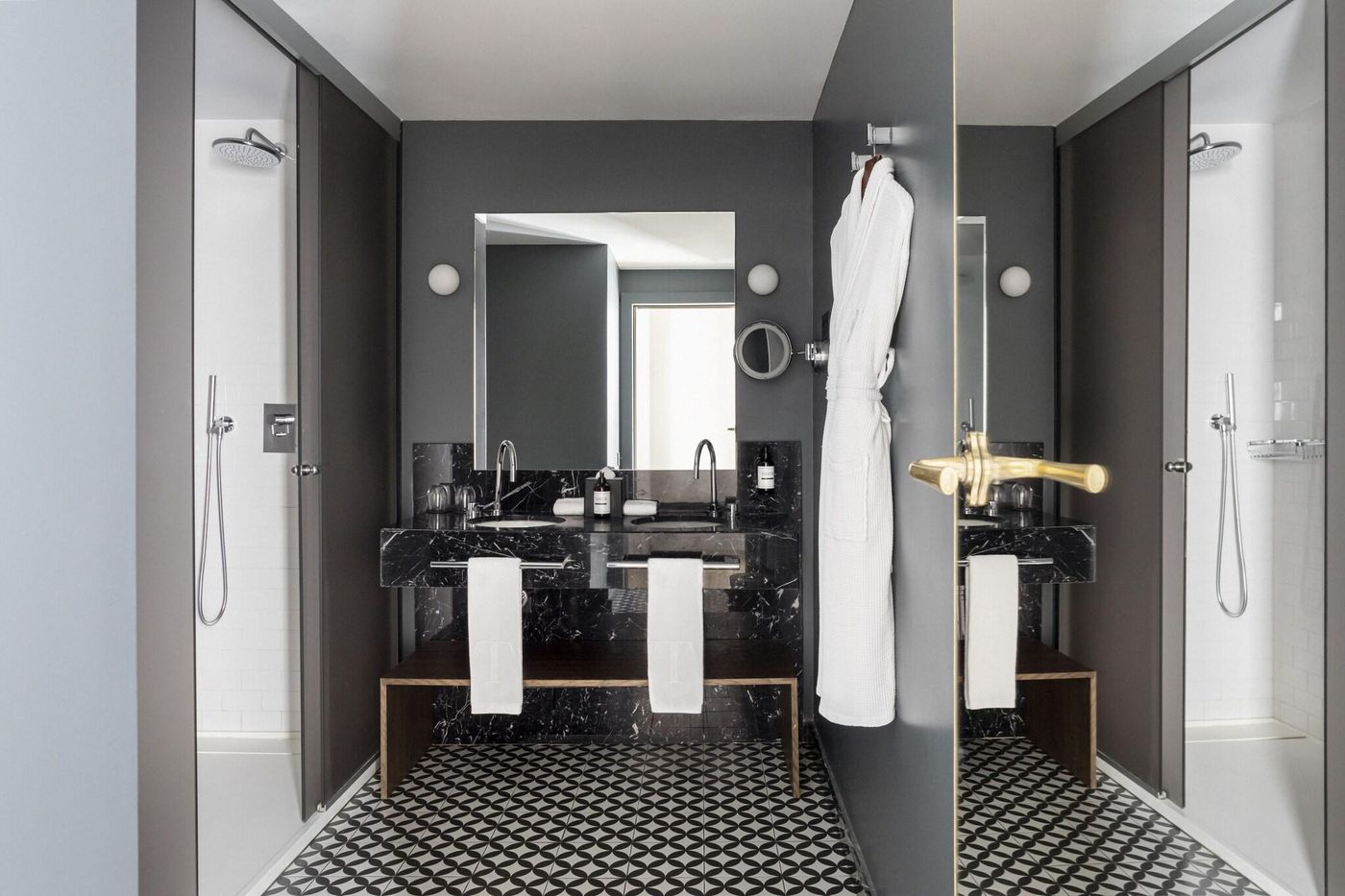 Totem-Madrid-Room-42