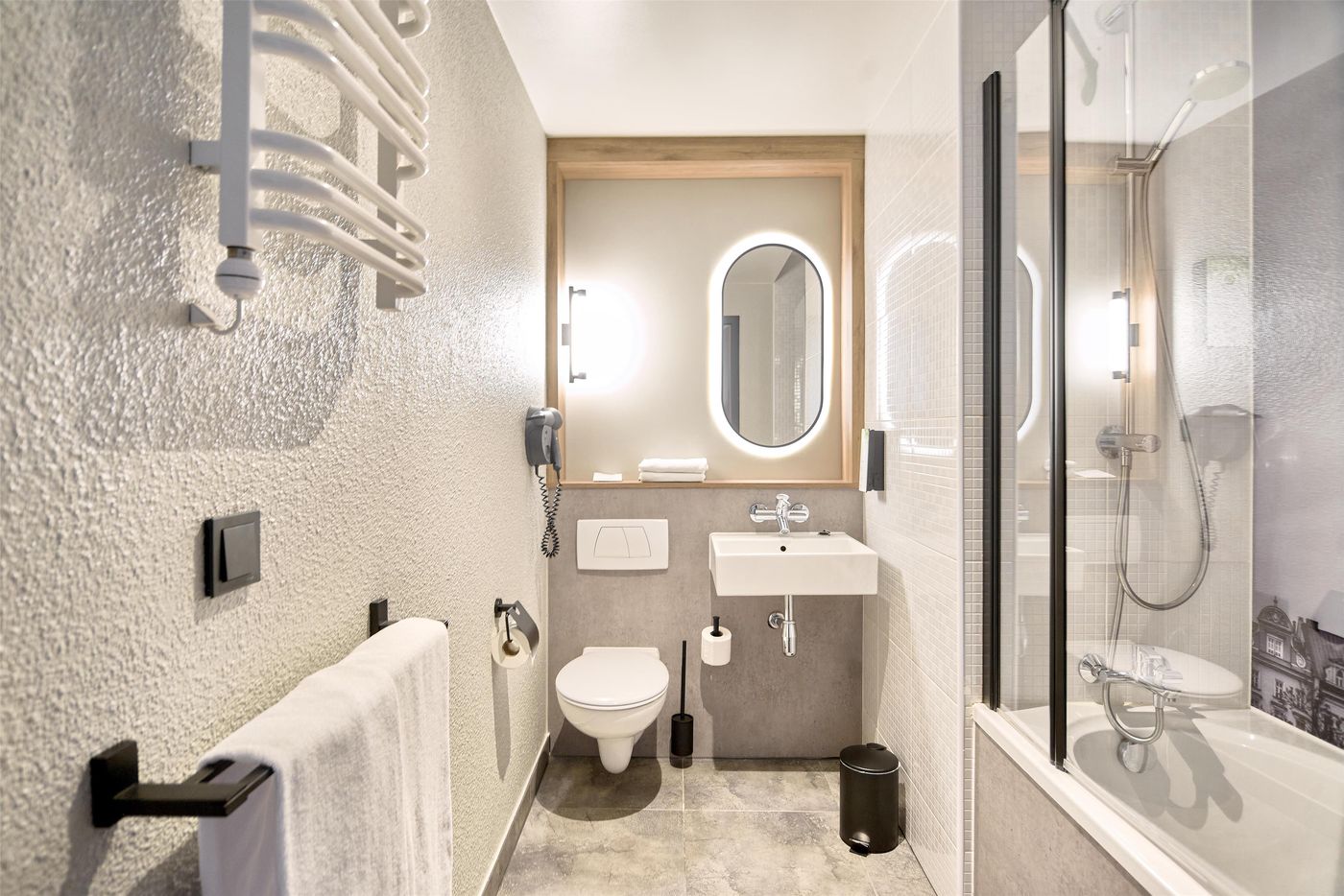 Campanile-Krakow-Old-Town-Room-45