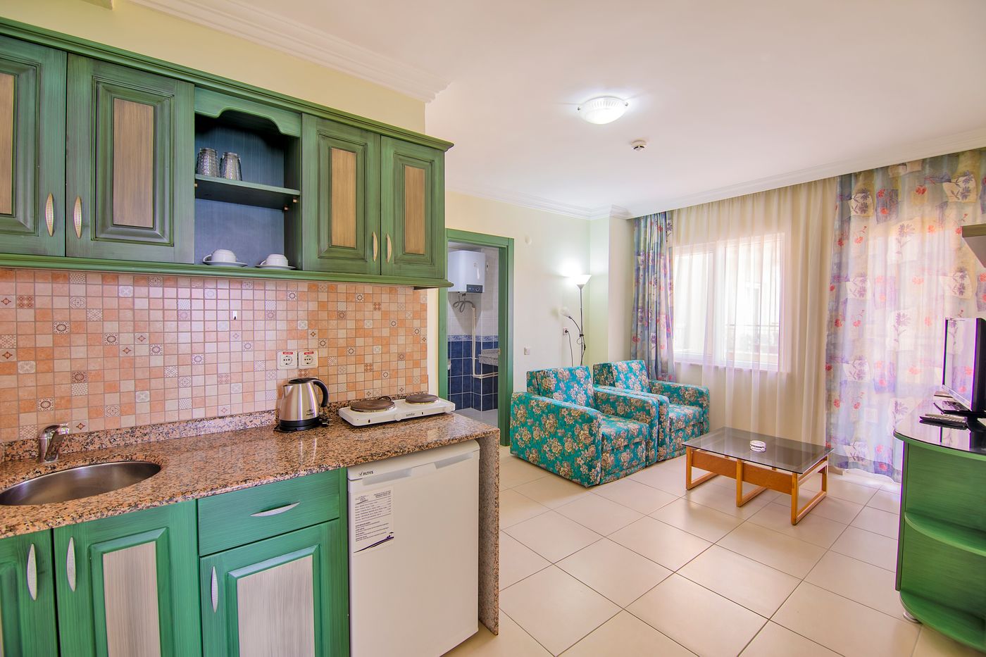 Kleopatra-Royal-Palm-Hotel-Room-22