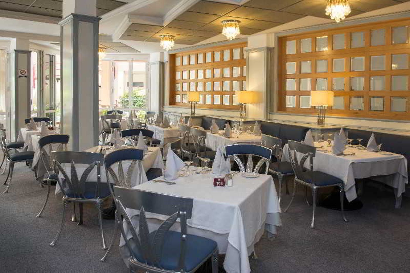 Hotel-Puerto-Palace-Restaurant-50