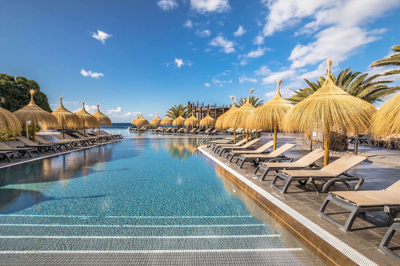 Barcelo-Tenerife-Pool-8