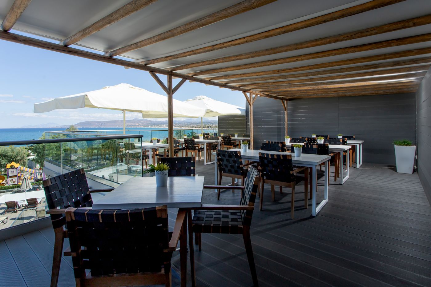 Georgioupolis-Beach-Hotel-Terrace-23