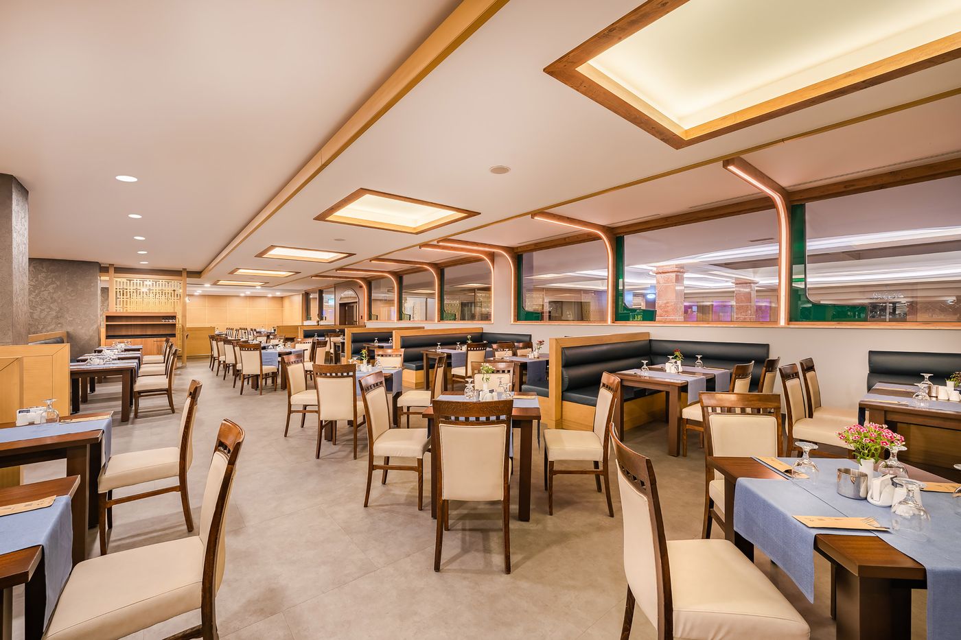 Pine-Beach-Belek-Restaurant-56