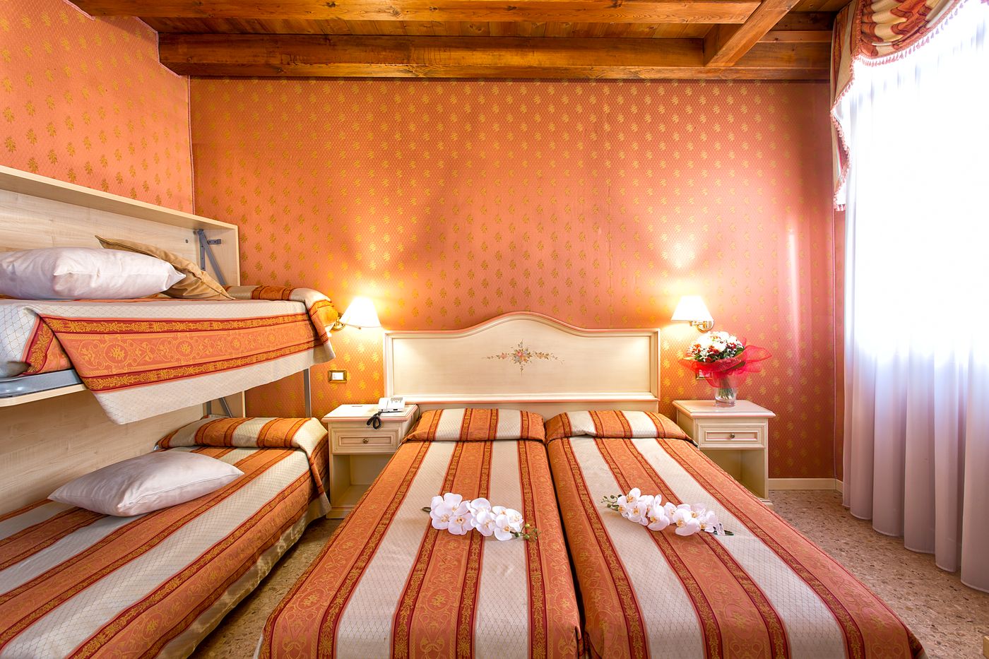 Hotel-Conterie-Room-17