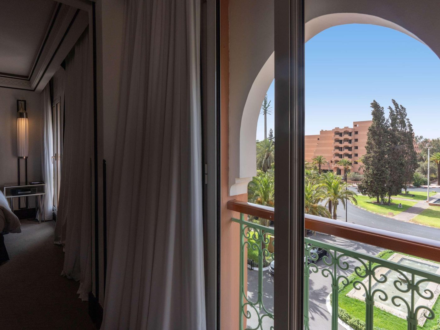 Sofitel-Marrakech-Lounge-and-Spa-Room-13