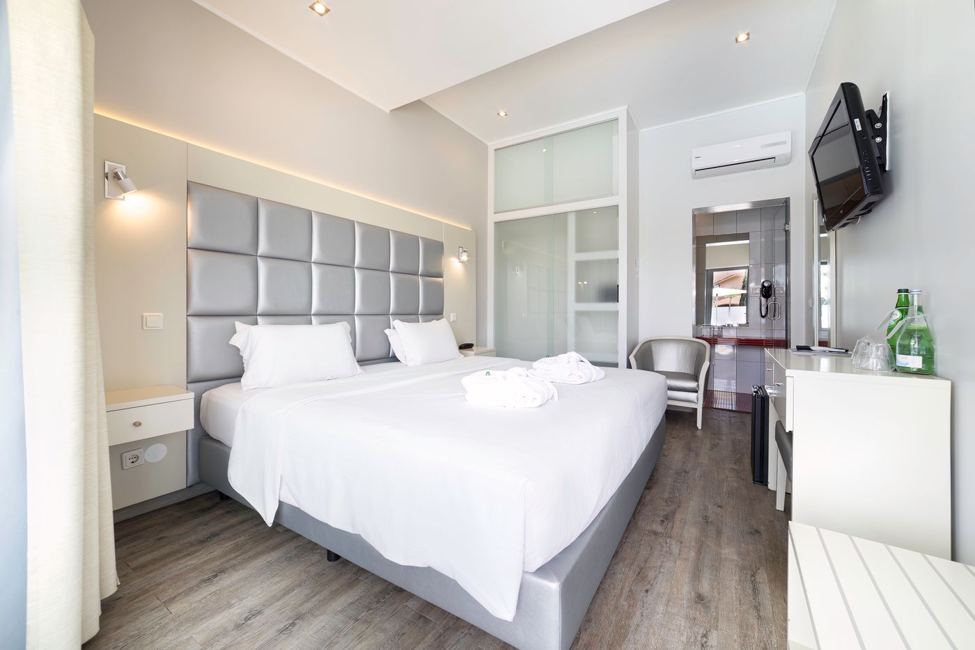 Hotel-Santa-Eulalia-Praia-Room-28