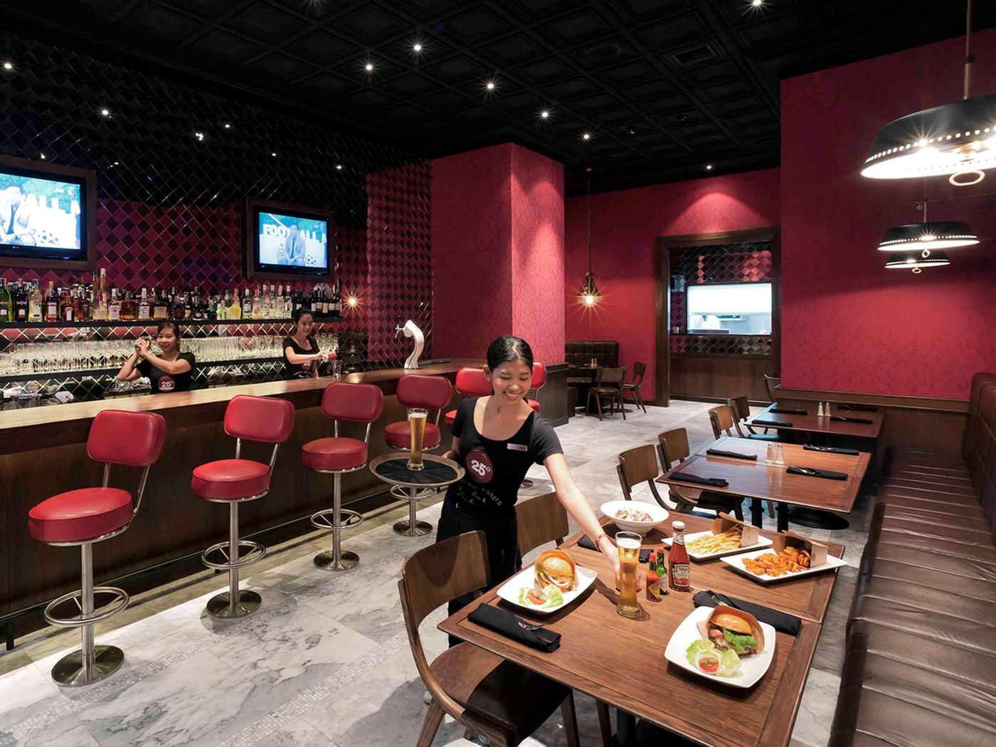 Pullman-Bangkok-Hotel-G-Restaurant-52